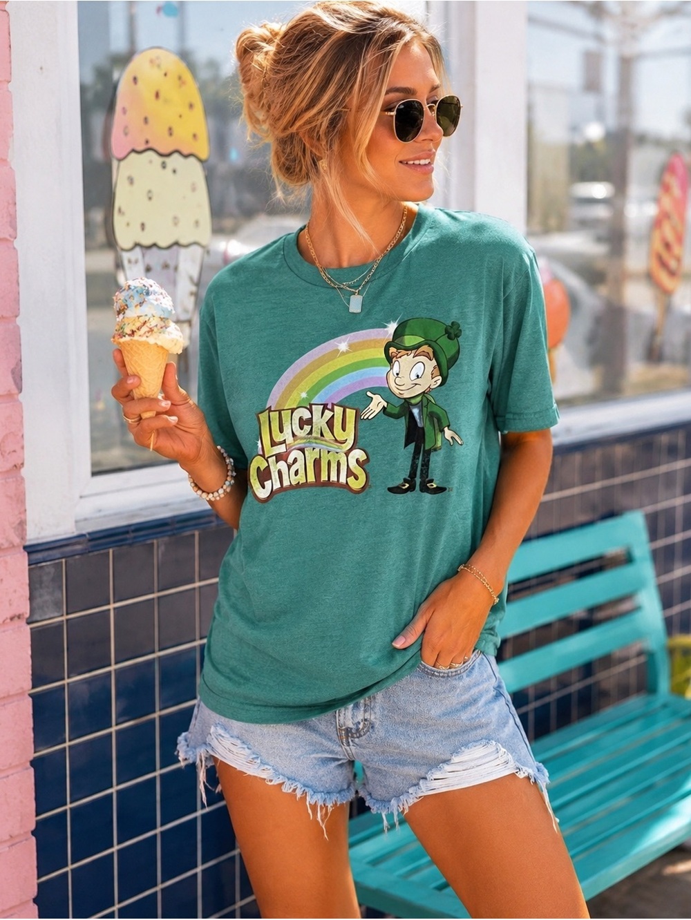 Lucky Charms Adult Sz L Graphic T Shirt Leprechaun Rainbow Y2K Kidcore Nostalgia